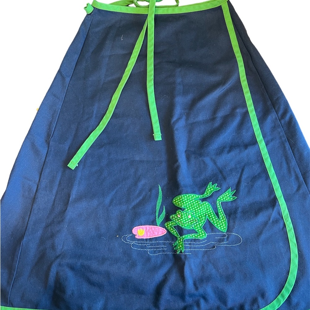 Vintage Picket n Post frog skirt from late '70s